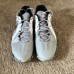 Nike Air Mavin size 12